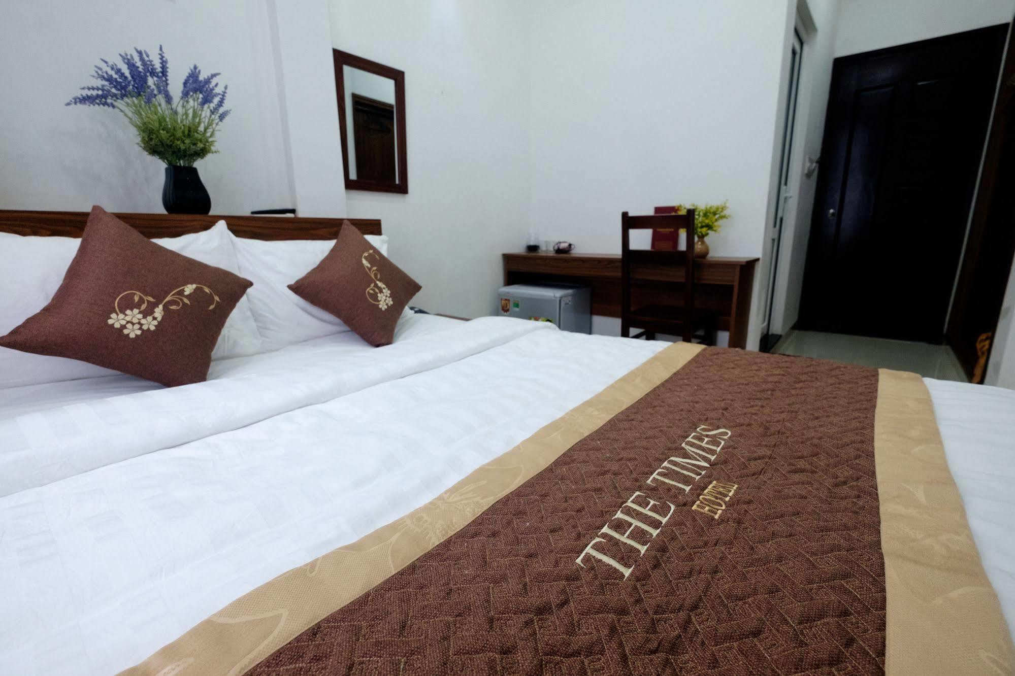 The Times Hotel Хюе Екстер'єр фото